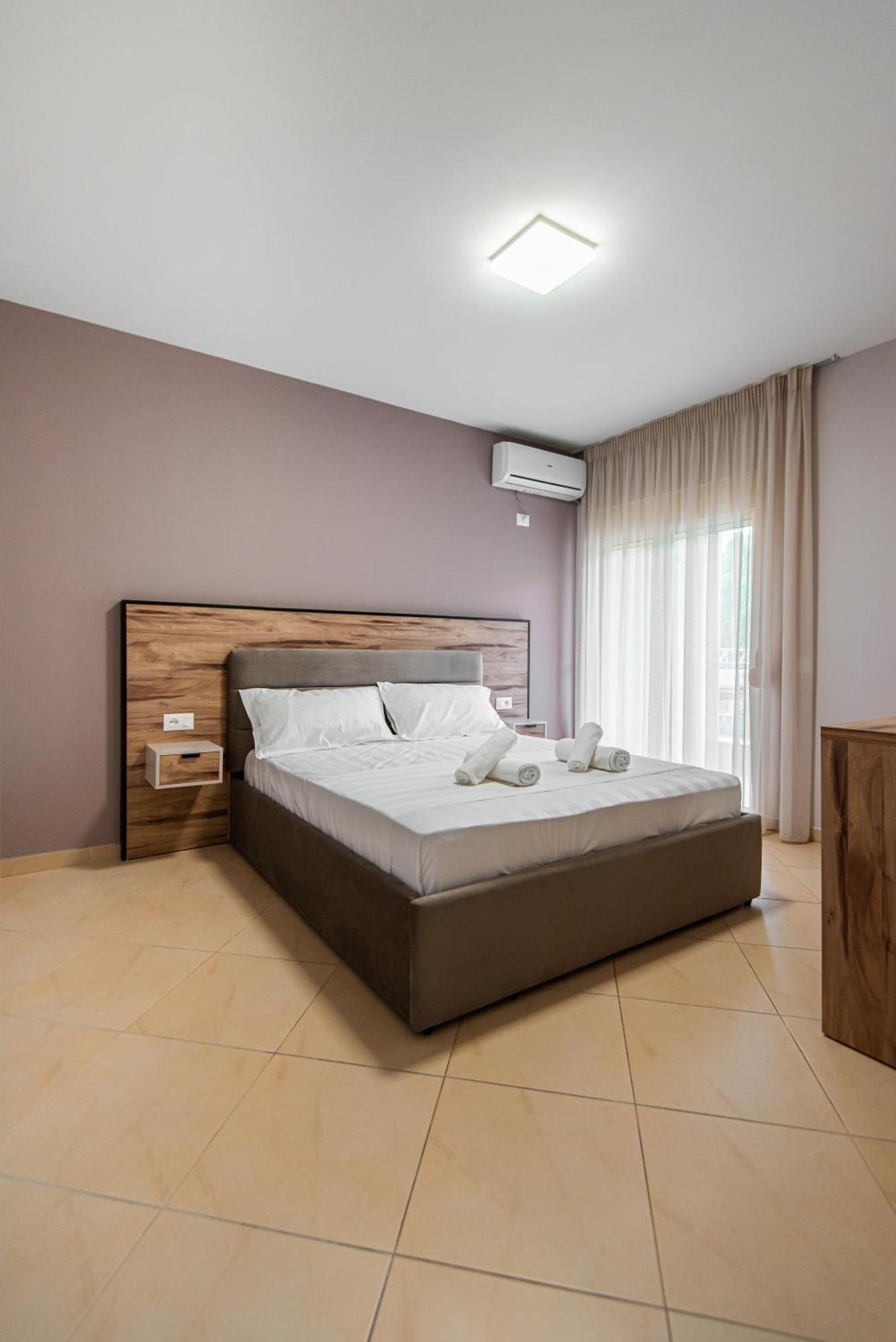 Aparthotel Eda Durrës Exterior foto